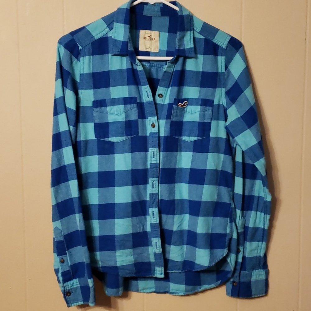 Hollister Button Up